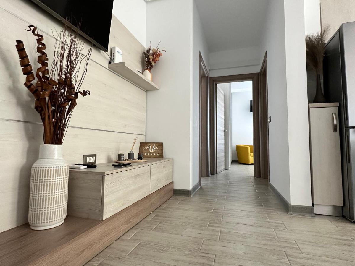 Alfie Mamaia Nord Apartment Năvodari Екстериор снимка